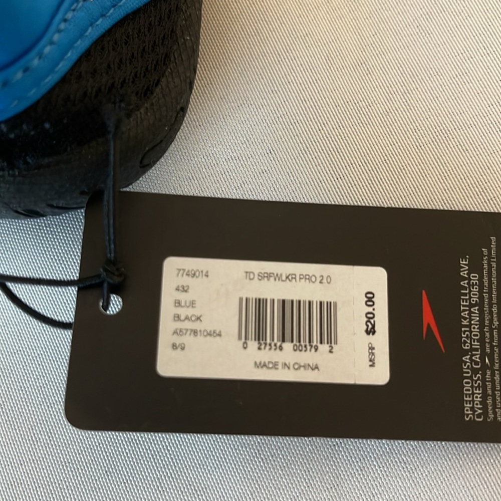 Little boys Speedo water shoes - Picture 11 of 11